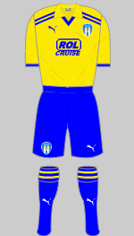 colchester united 2011-12 away kit