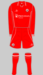 crawley town fc 2001-02